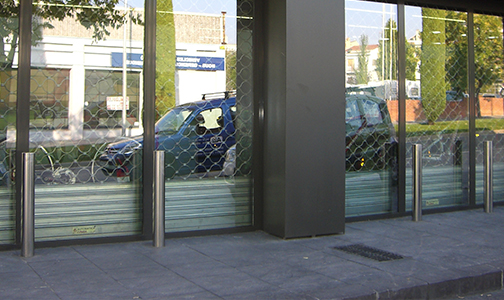 pilona inox instal·lada pilona inox instal·lada