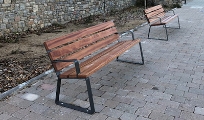 bancs urbans de fusta